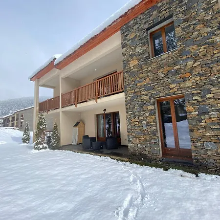 1 Dans Le Village Apartment